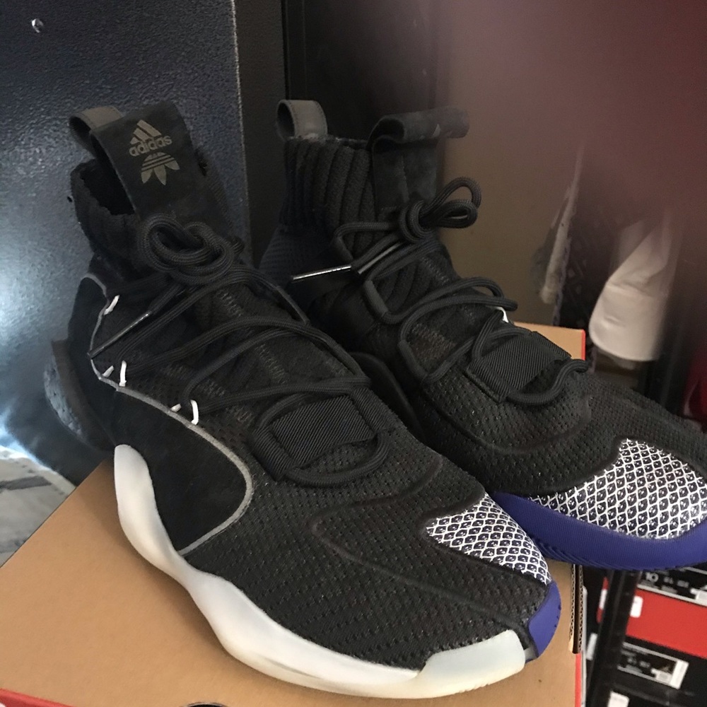 Adidas Byw sz 10.5